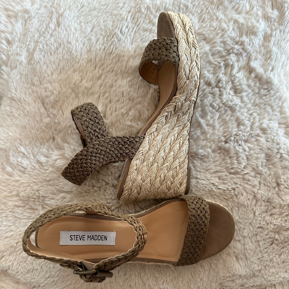 Wedges - Picture 2 of 3